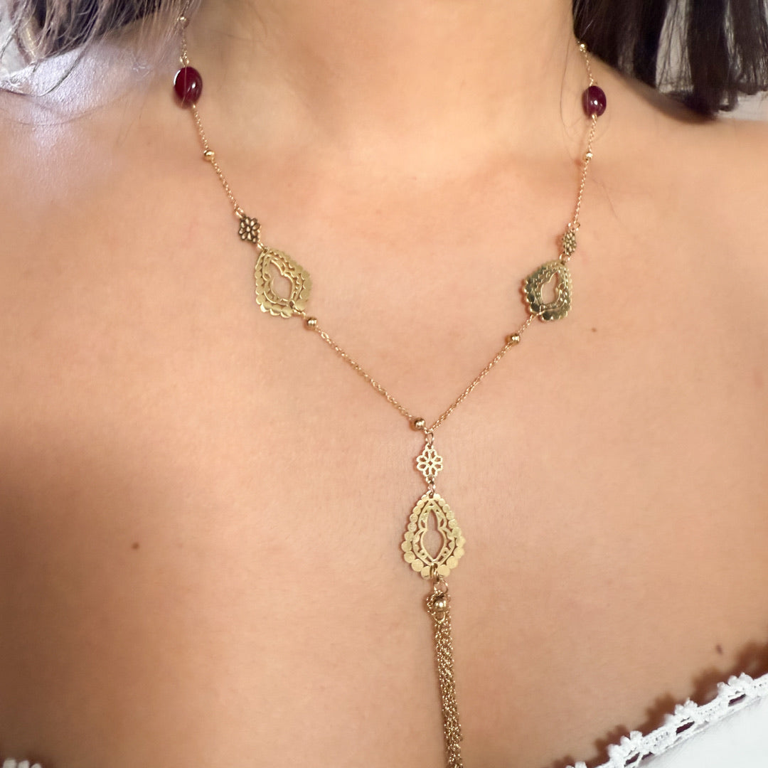 Collier avec touche rouge/ou verte