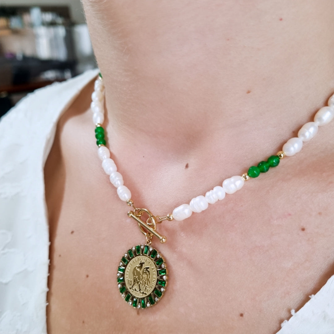 Collier perle d'eau douce coq touche verte