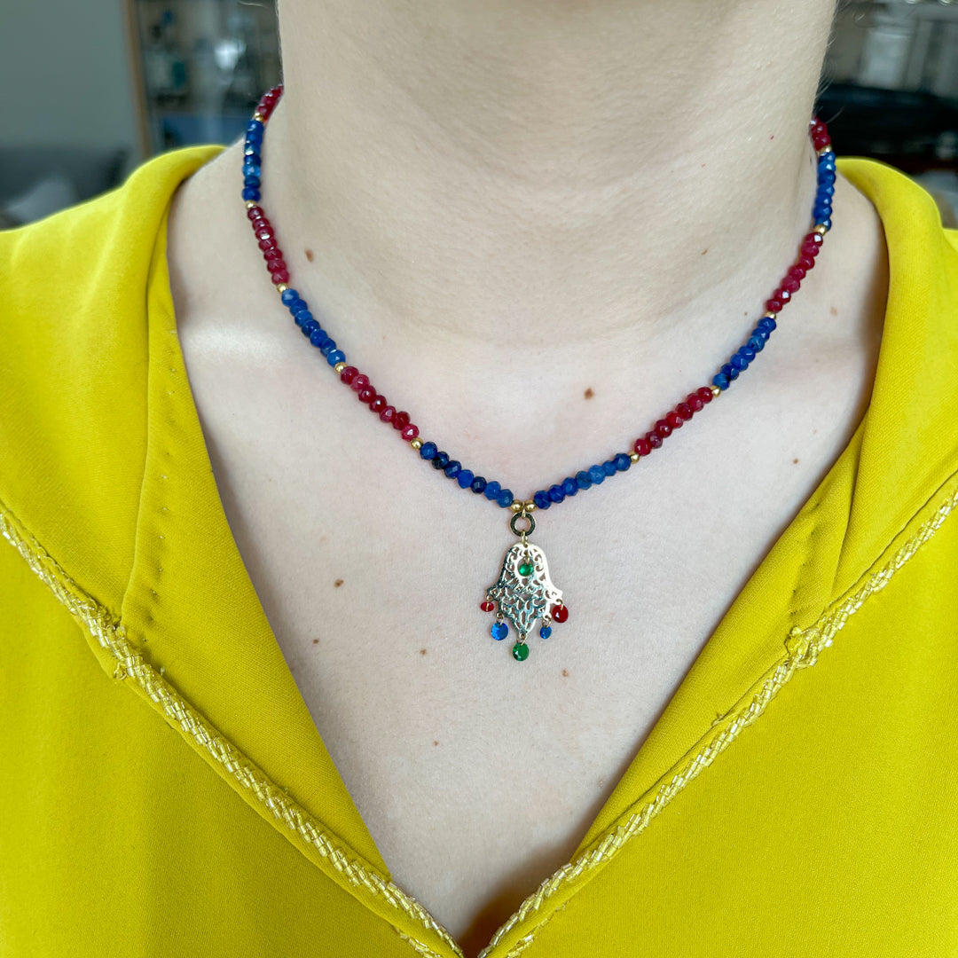 Collier perles de boulier main de fatma