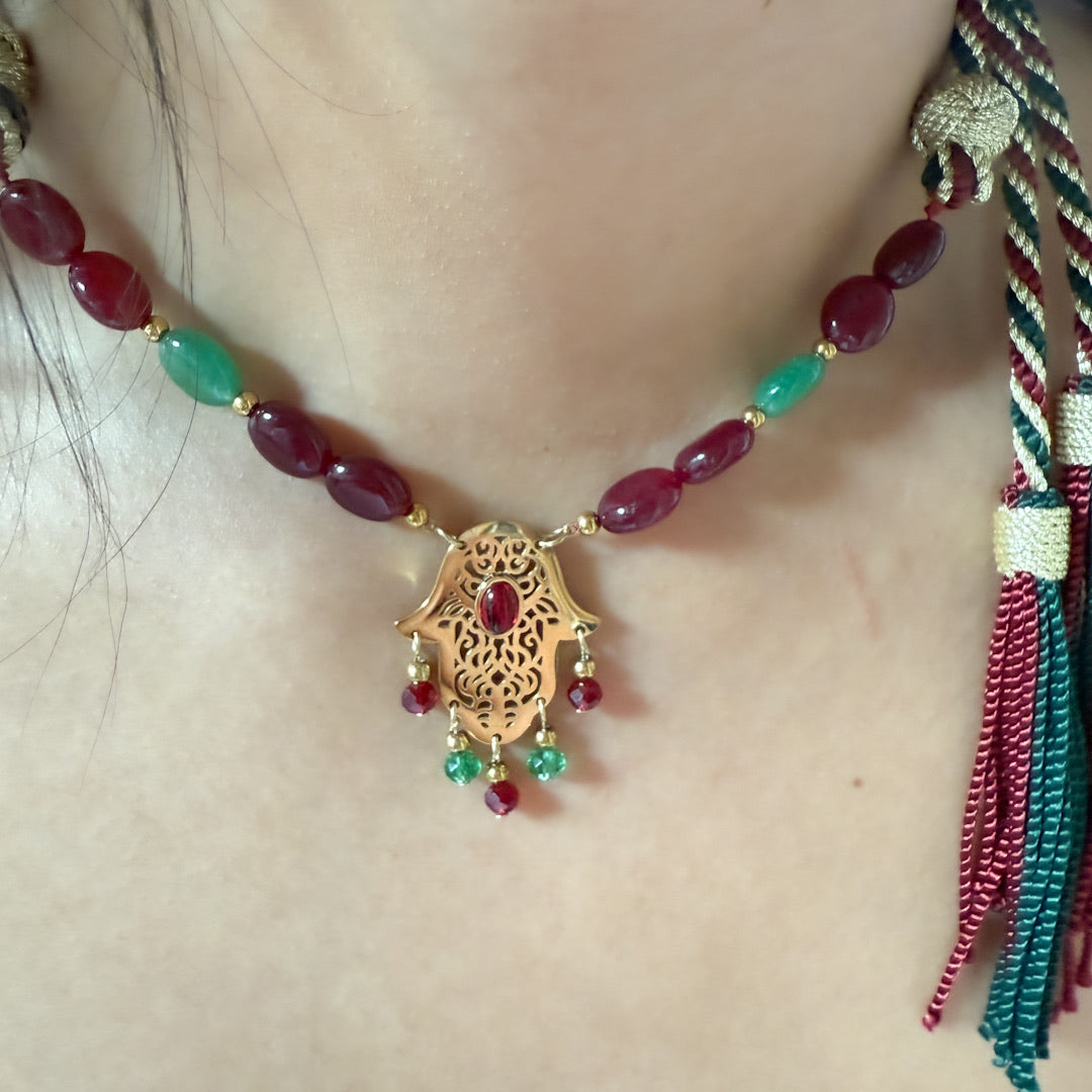 Collier avec cordelette beldi